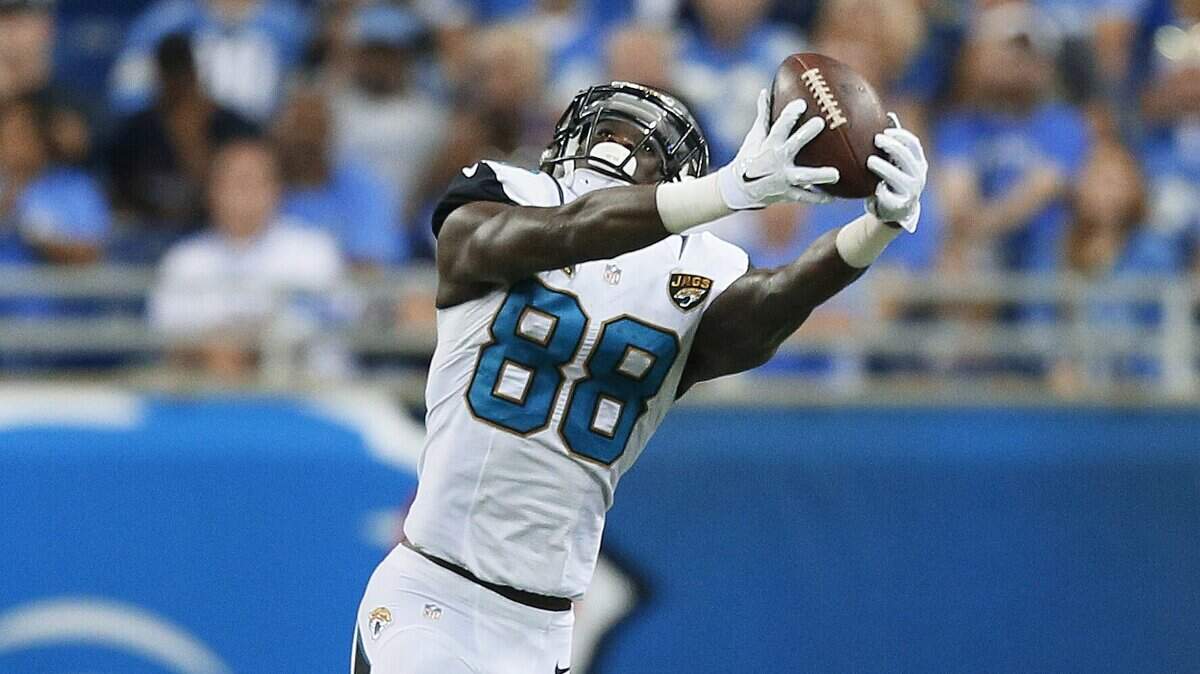 Allen Hurns, who left the Jacksonville Jaguars to join the Dallas Cowboys, says he feels no pressure to replace Dez Bryant.