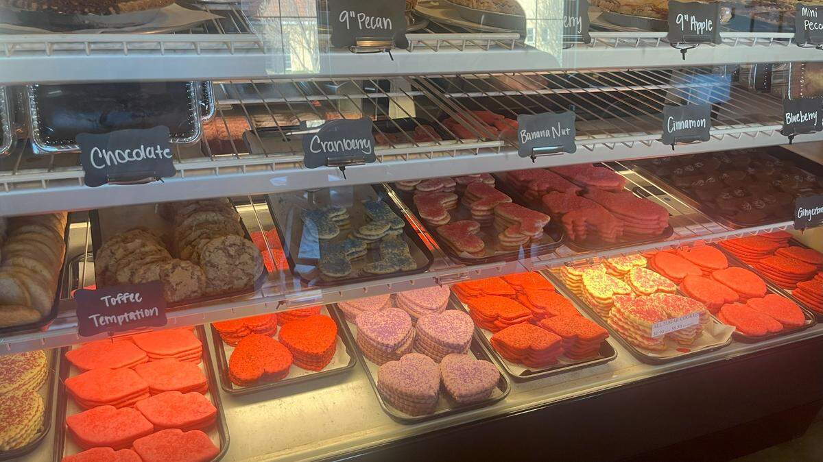 I visited this Fort Worth bakery to find Valentine’s Day cookies for only $10