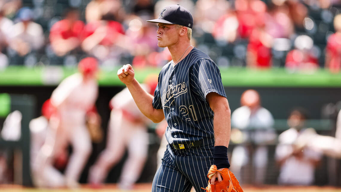 ‘Won Texas’: Keller takes Class 6A Division I title with win over Lake Travis