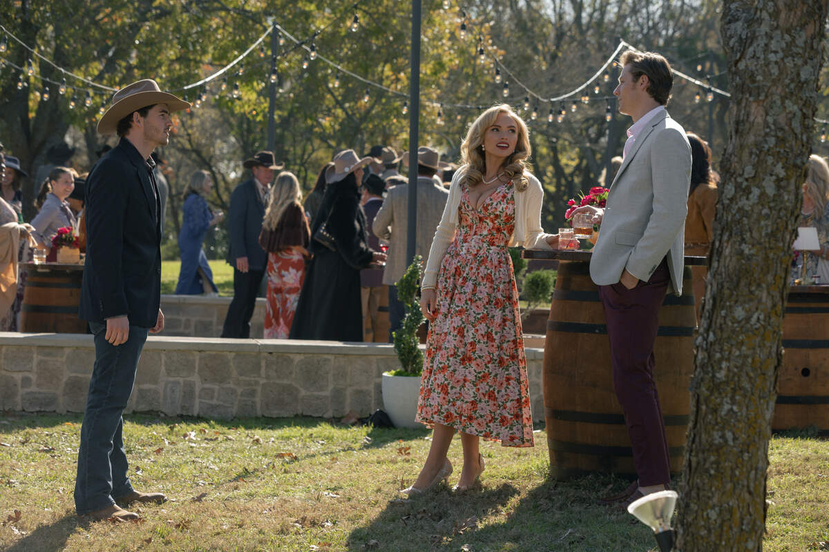 (L-R): Finn Little as Carter and Natalie Alyn Lind as Oreana in season 1, episode 7, of Dutton Ranch streaming on Paramount+, 2026.