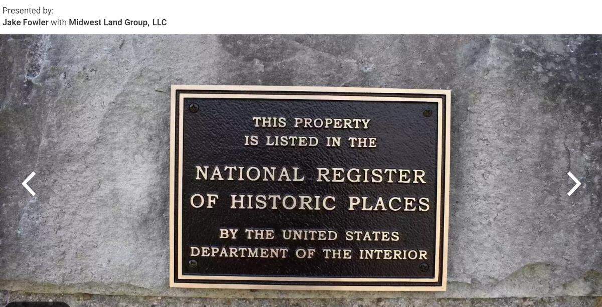 National register sign