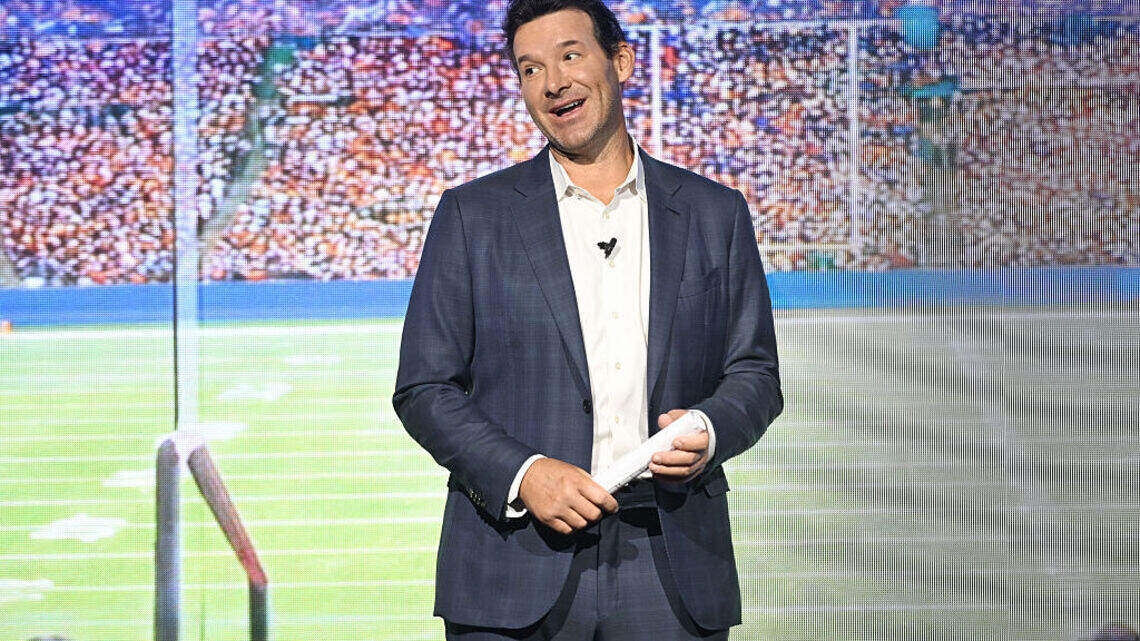 Former Cowboys quarterback Tony Romo placed on leave by CBS Sports after arrest