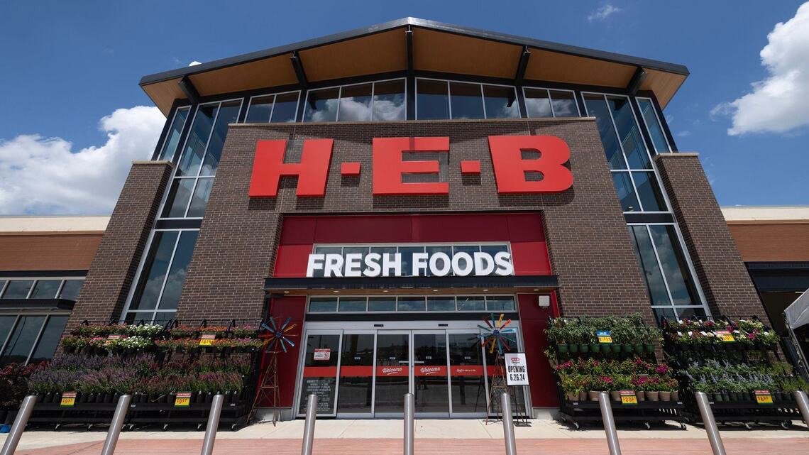 H-E-B to start construction on a third Tarrant County store | Fort ...