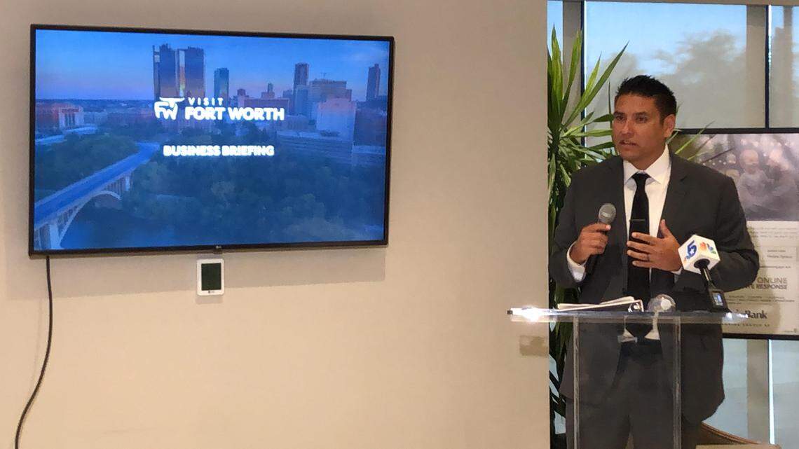 Visit Fort Worth Director of Sports Marketing Jason Sands talks about a future youth sports complex in Fort Worth during a meeting at Pinnacle Bank, Tuesday Nov. 5, 2019.