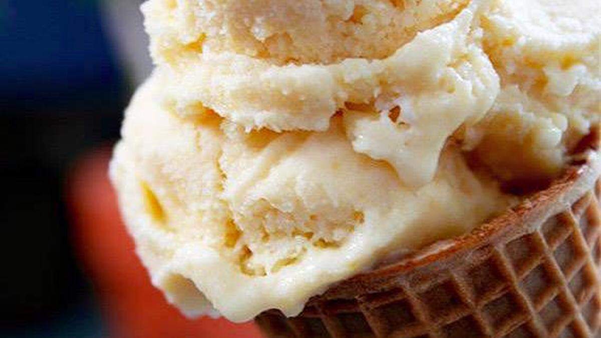 Curly’s Frozen Custard.