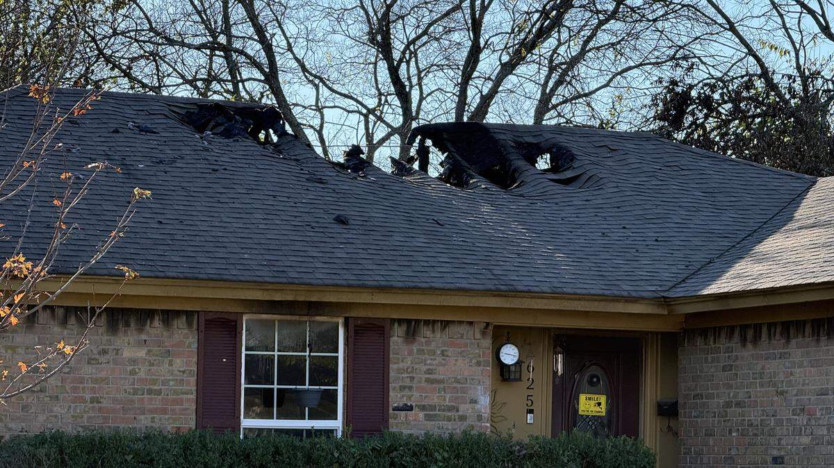 Firefighters responded to a fatal house fire in the 600 block of NW Douglas Street about 12:30 a.m. Sunday, Nov. 23, the Burleson Fire Department said.