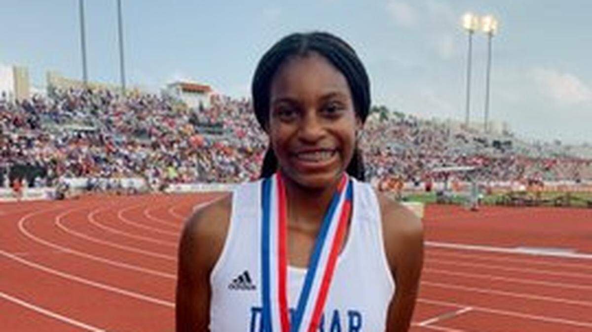 Fort Worth Dunbar’s Kalani Lawson will compete for her third state championship in the 100-meter hurdles.