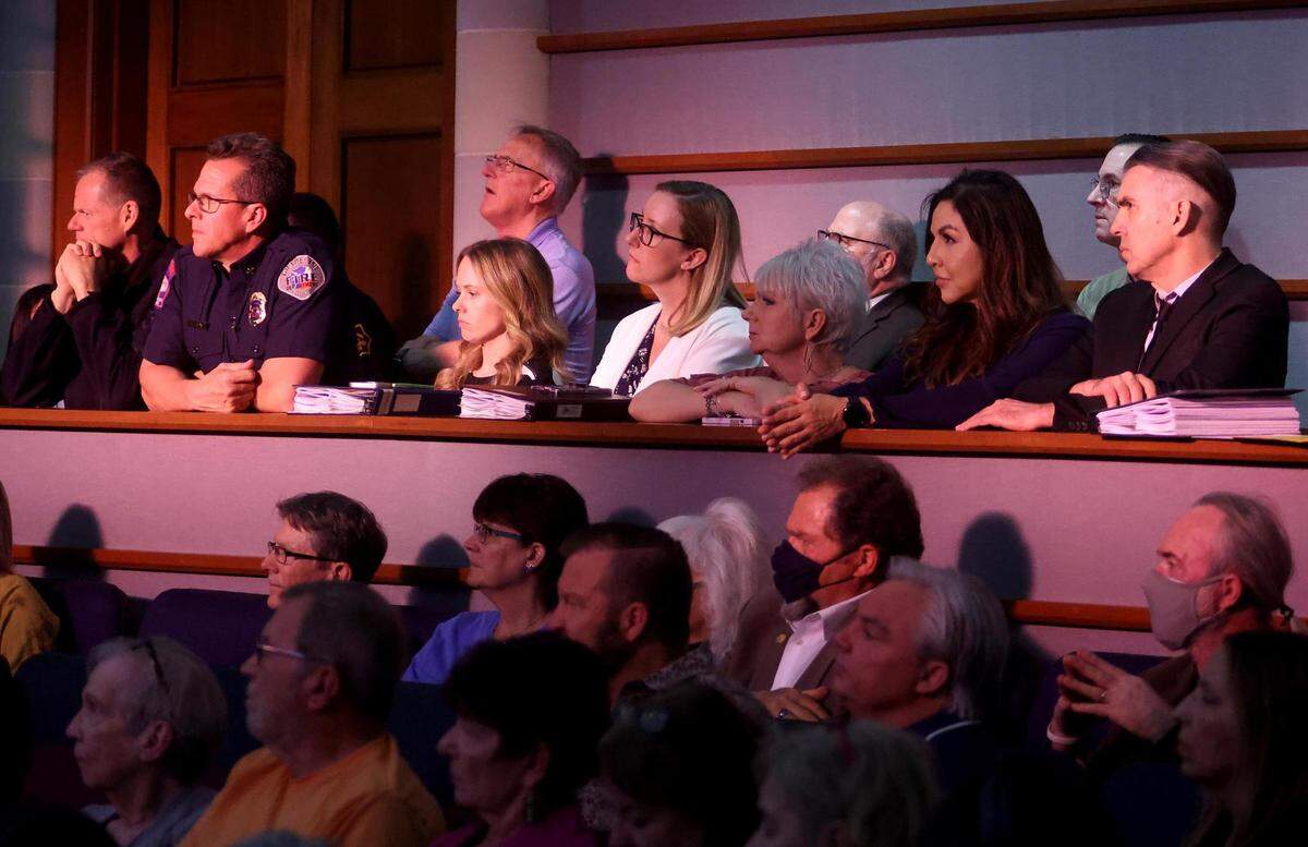Grapevine residents and city staff gather for a special meeting Tuesday concerning two former city directors who misspent thousands of dollars. 