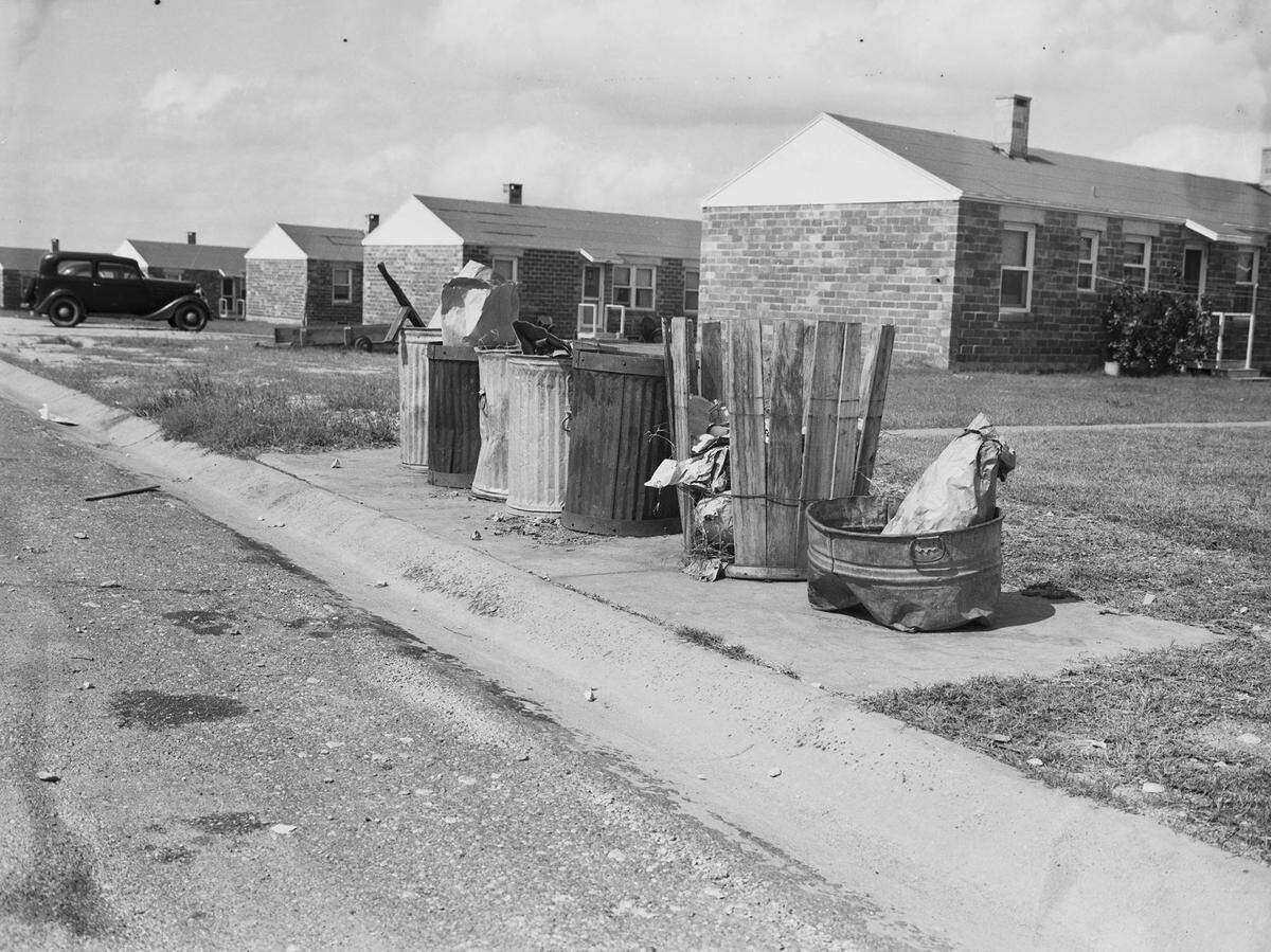 Liberator Village “reds” or “bricks” unit shown in 1946. The names referred to the oversize red bricks used in construction of the homes. 