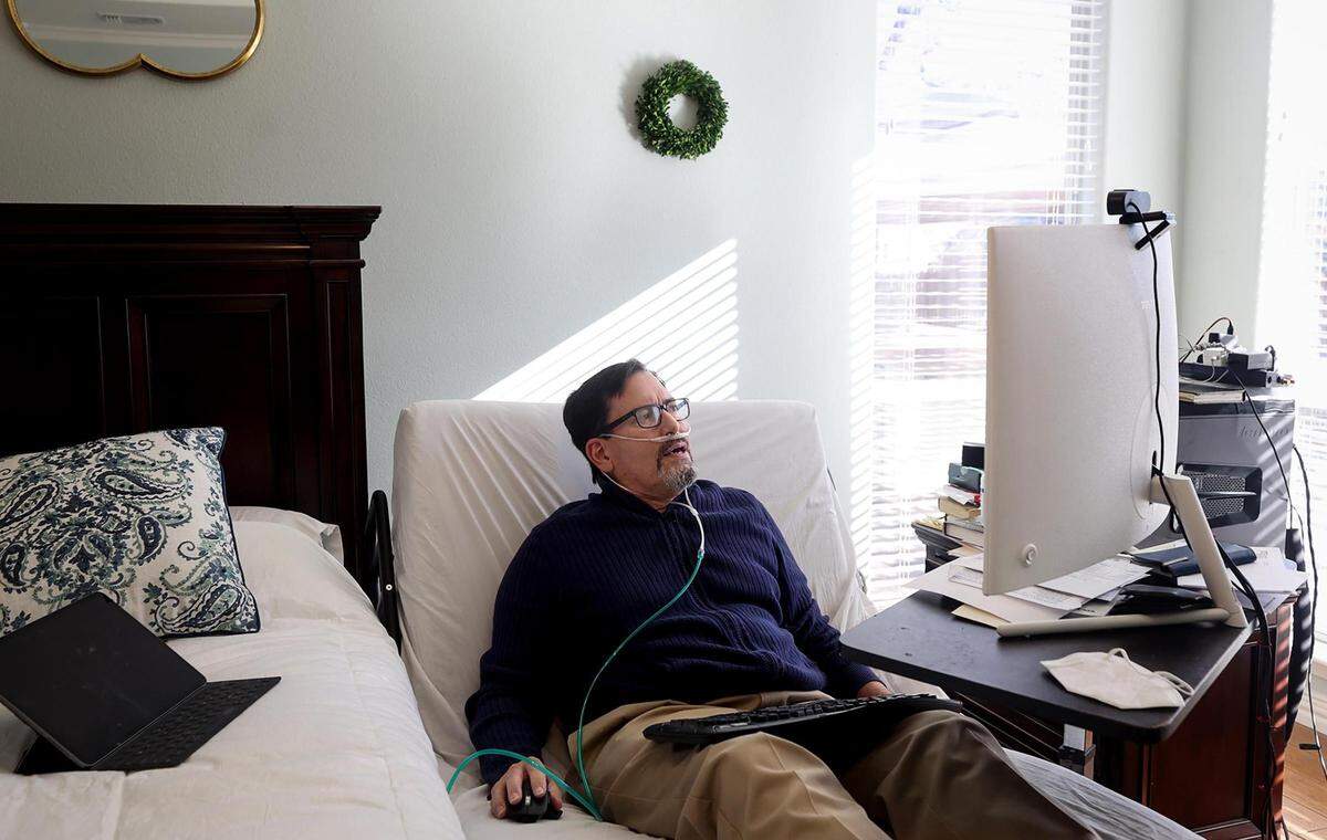 Karl Travis has chronic thromboembolic pulmonary hypertension, a rare disease caused by blood clots.