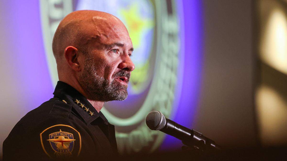 Fort Worth Police Chief Neil Noakes is retiring in June. His successor will be in place three months later.