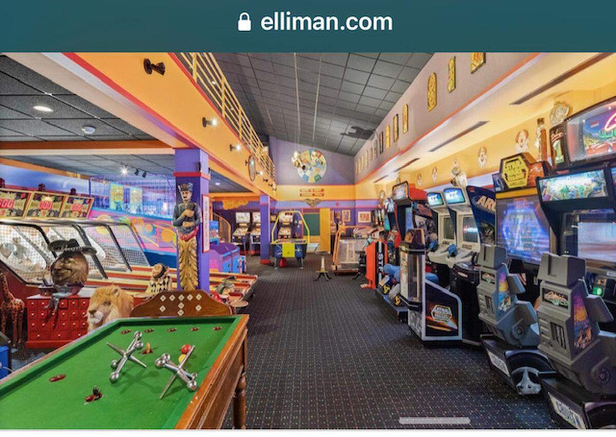 Game room