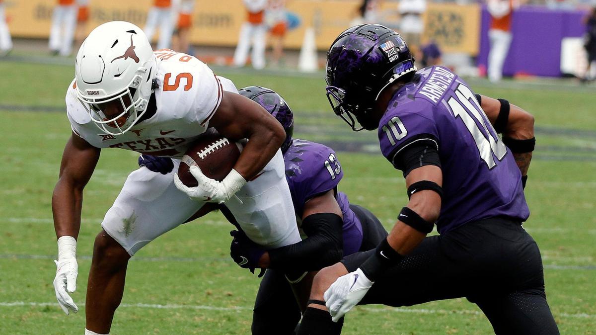 TCU safety Da’Veawn Armstead, right, has entered the NCAA transfer portal.
