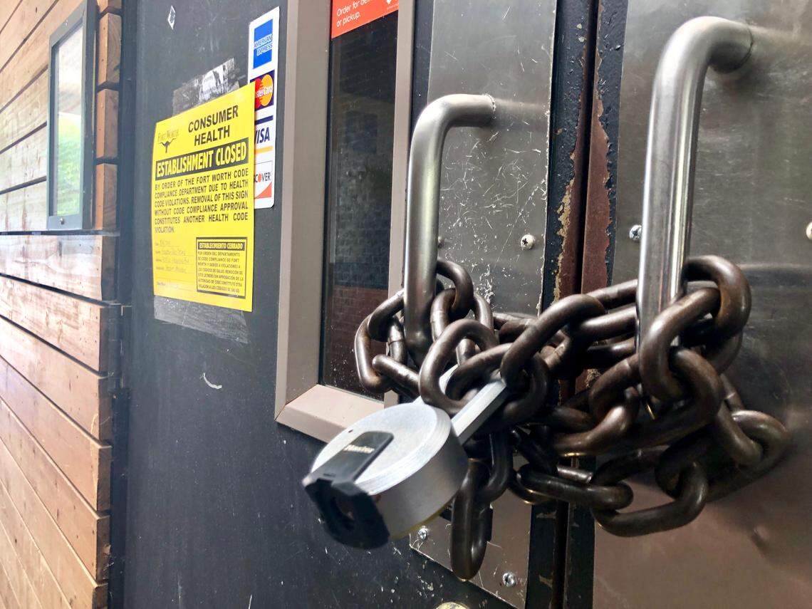 The door to Yucatan Taco Stand was padlocked after health inspectors closed it.