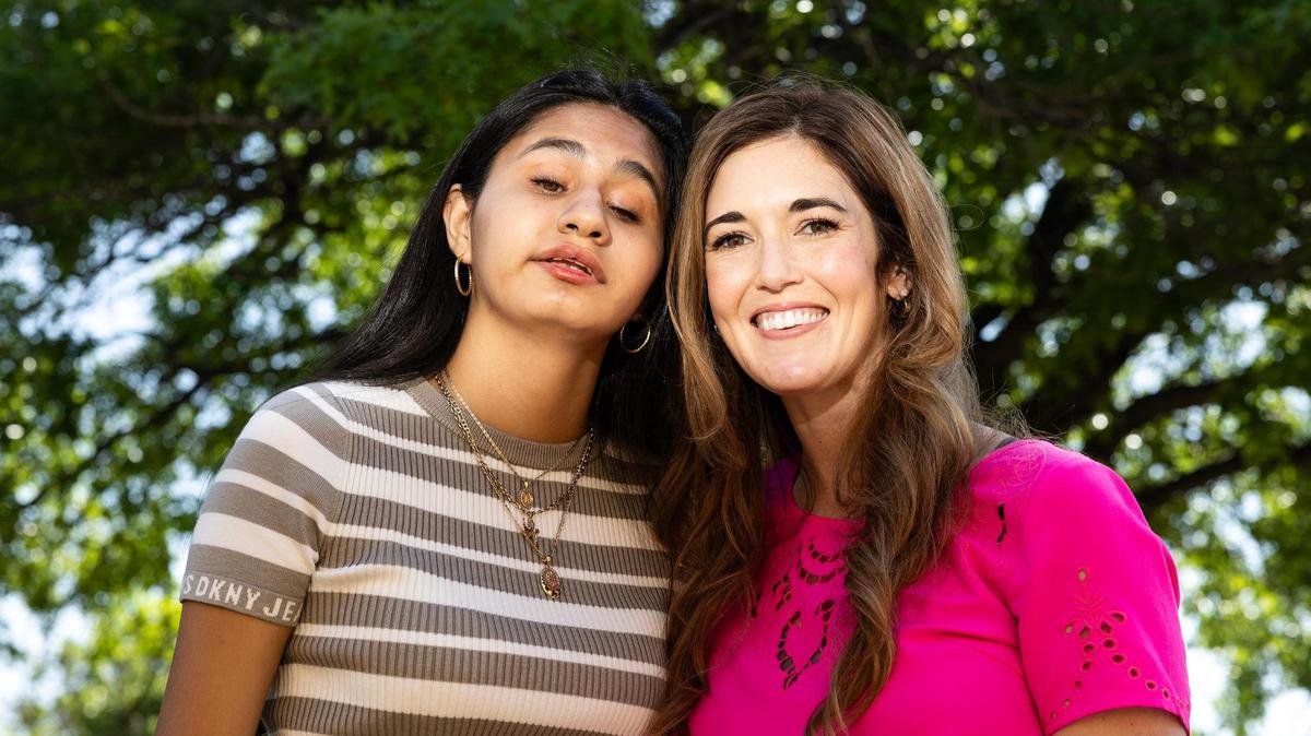 Dayanara Sanchez, 17, left, is photographed with Allie Dull, a teacher of students with visual impairments in the courtyard at Sam Houston High School in Arlingto. Sanchez, a junior, was born blind with a condition called microphthalmia, in which one or both eyes are abnormally small. In an effort to get Sanchez prosthetic eyes, Dull​ reached out to Fort Worth Eye Prosthetics, which agreed to pay all of the costs.