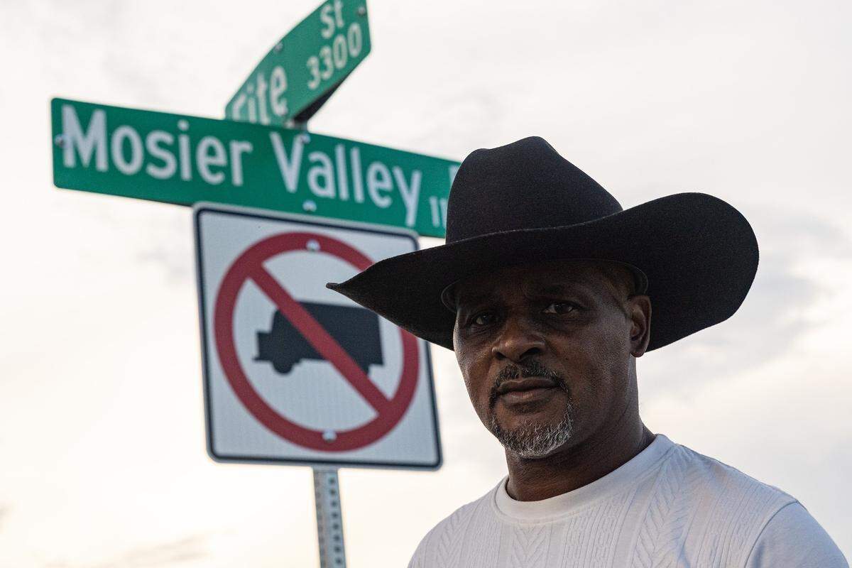 Jeff Pointer is photographed at the intersection where he grew up at Fite Street and Mosier Valley Road on Wednesday, Sept. 24, 2025. Pointer is a member of the Mosier Valley Property Owners Association and is working on revitalizing the community and highlighting its historical significance.