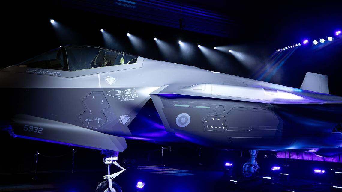 Lockheed Martin awarded $879 million for Fort Worth-made F-35s