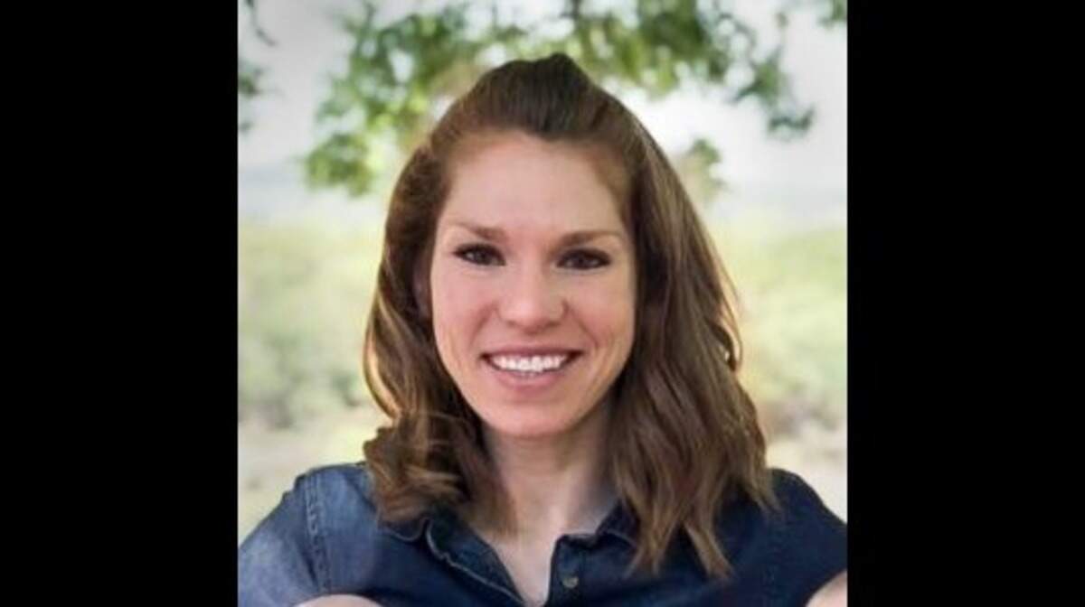 Caitlin Sewell