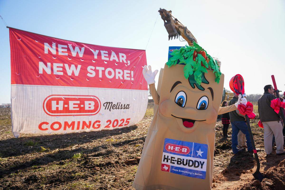 The Melissa H-E-B store is set to open in Spring 2025 with 600 new employees.