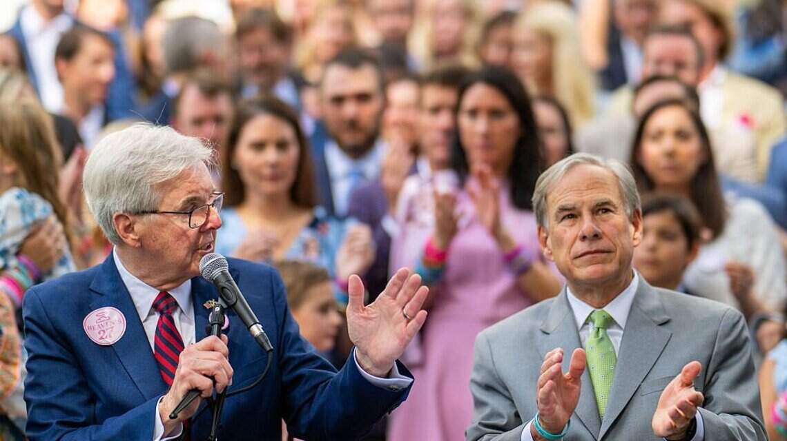 Abbott, Patrick squabbling on Texas property taxes. Who’s right? Neither | Opinion