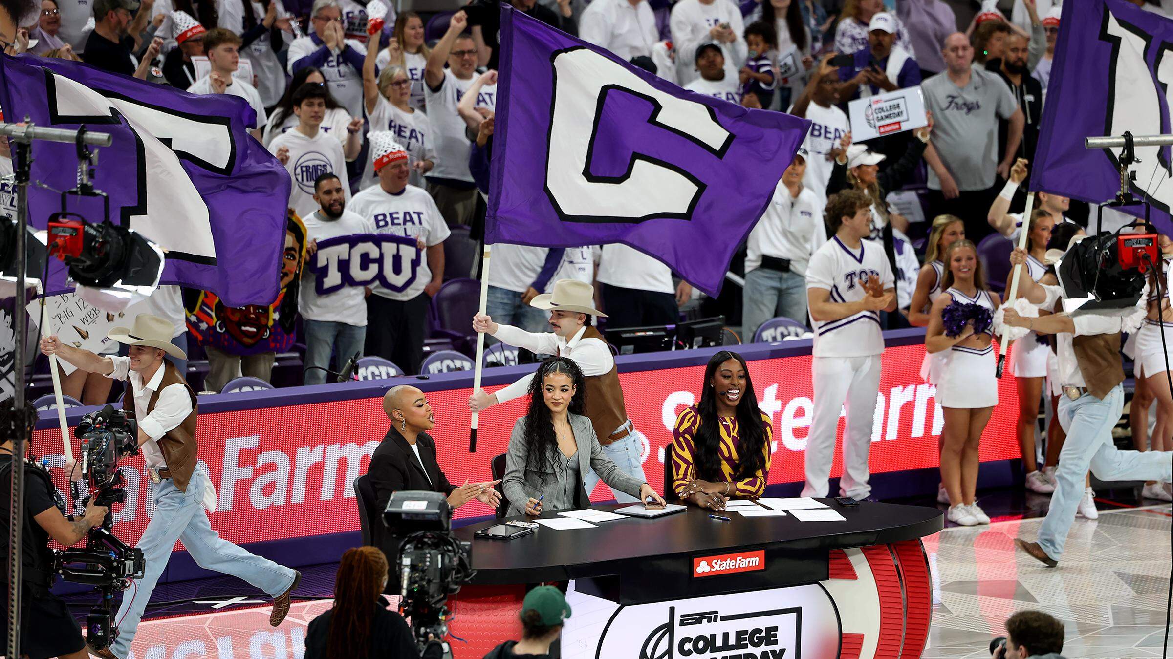 TCU women’s basketball puts on show for ESPN College GameDay