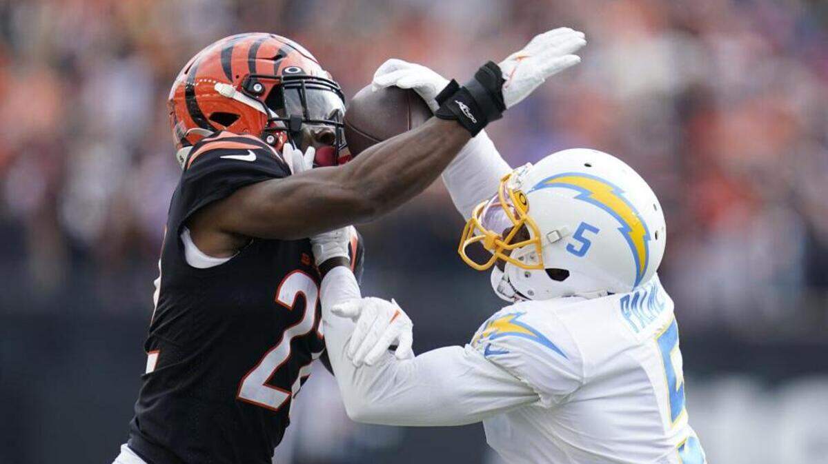 Former Dallas Cowboys cornerback Chido Awuzie (left) is thriving with the Cincinnati Bengals, and will on Sunday he’ll be playing for a Super Bowl title.