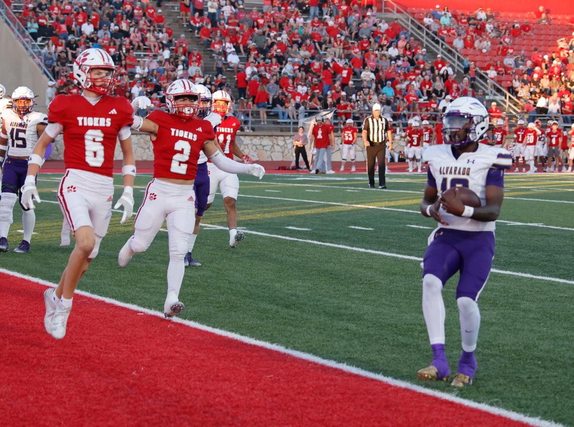 Alvarado quarterback Cardea Collier (10) rushes in for their first score during a UIL football game at Tiger Stadium in Glen Rose Texas, Friday, Sept. 27, 2024.