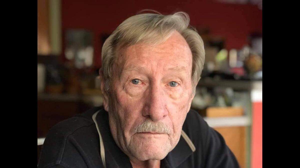 Clyde Picht, 87, died on Friday, Jan. 1. The Vietnam veteran was a Fort Worth city councilman and ran for mayor in 2009.