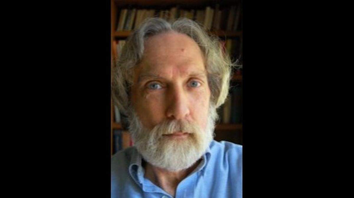 Mike Nichols, award winning author and the Star-Telegram’s history columnist, died Sunday after undergoing months of cancer treatment. He was 73.