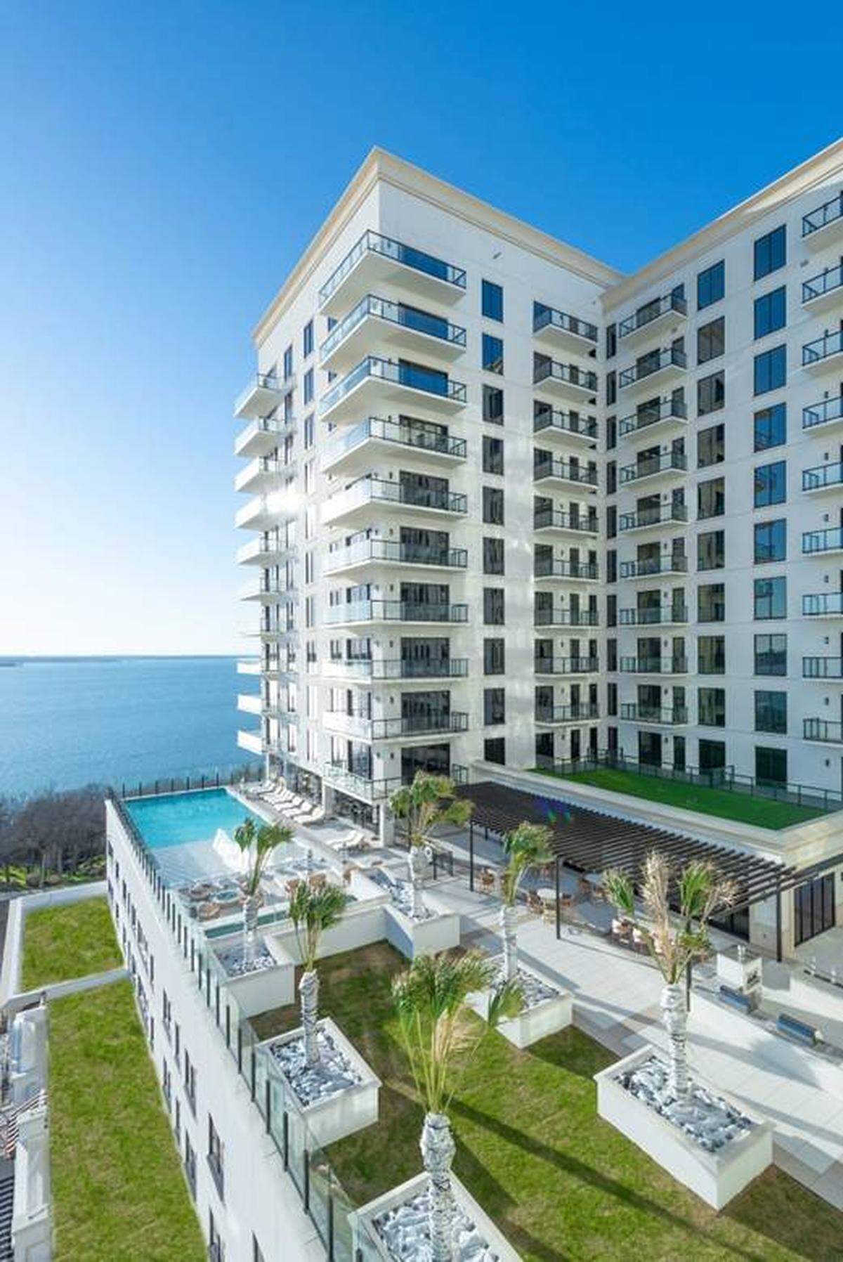 Dallas-based Realty Capital Residential has completed construction on Thirty-One Eleven Sunset, a 16-story, 207-unit luxury residential apartment tower overlooking Lake Grapevine in Flower Mound. 