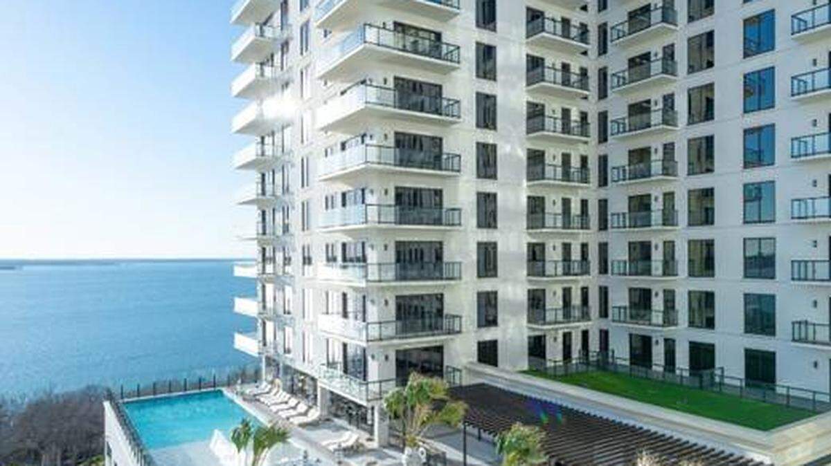 Dallas-based Realty Capital Residential has completed construction on Thirty-One Eleven Sunset, a 16-story, 207-unit luxury residential apartment tower overlooking Lake Grapevine in Flower Mound. 