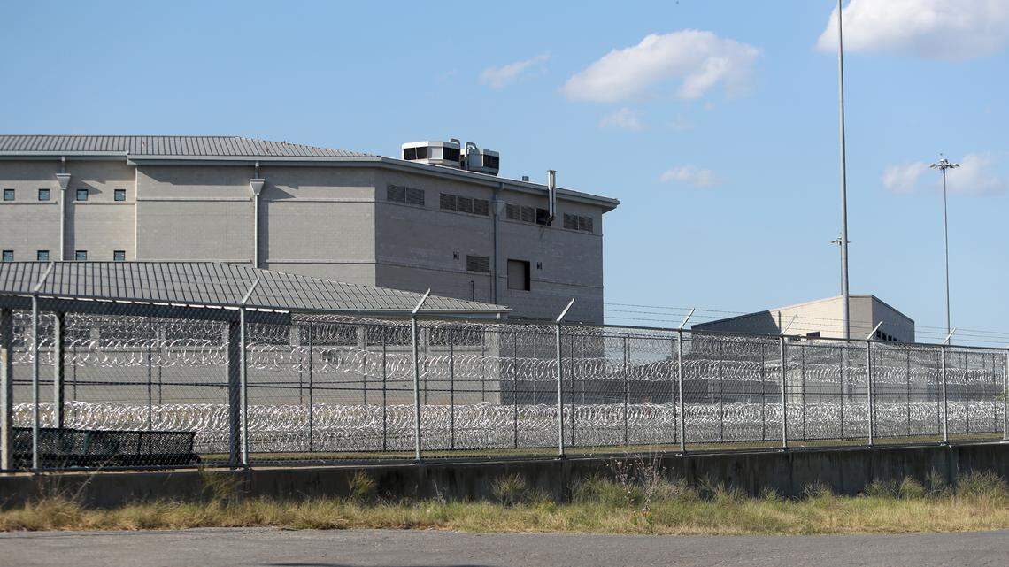 A file photo of FMC Carswell federal women’s prison in Fort Worth.