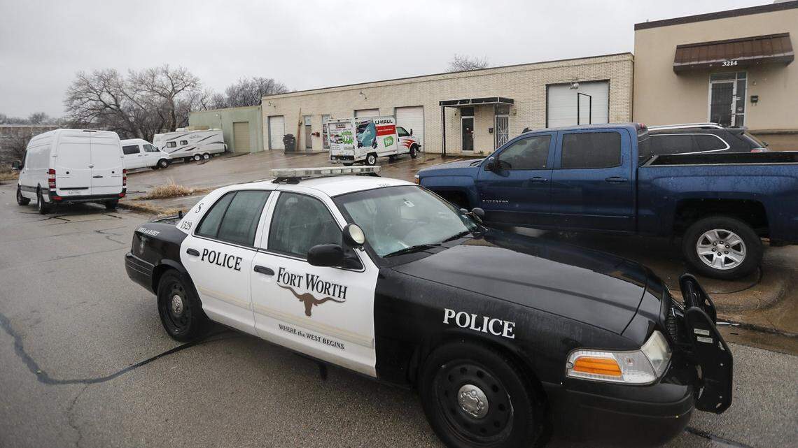A Fort Worth Police cruiser can be seen parked outside of CMH Entertainment on Jones Street on Wednesday, January 2, 2019, the location of a New Year’s Eve shooting that killed one woman. The woman was identified as Tamara Augustus in a GoFundMe account.