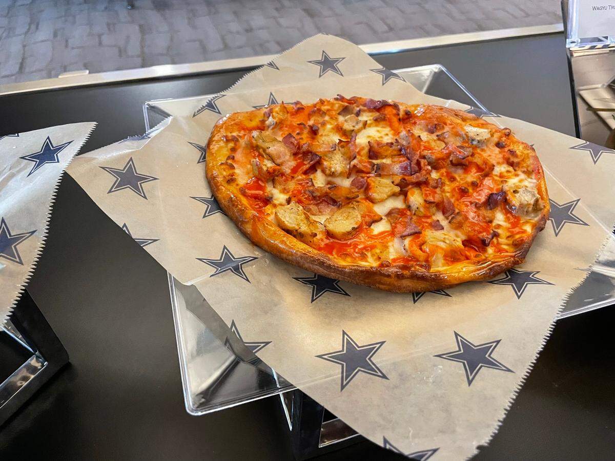 Buffalo chicken and bacon flatbread available at Dallas Cowboys home games this season.