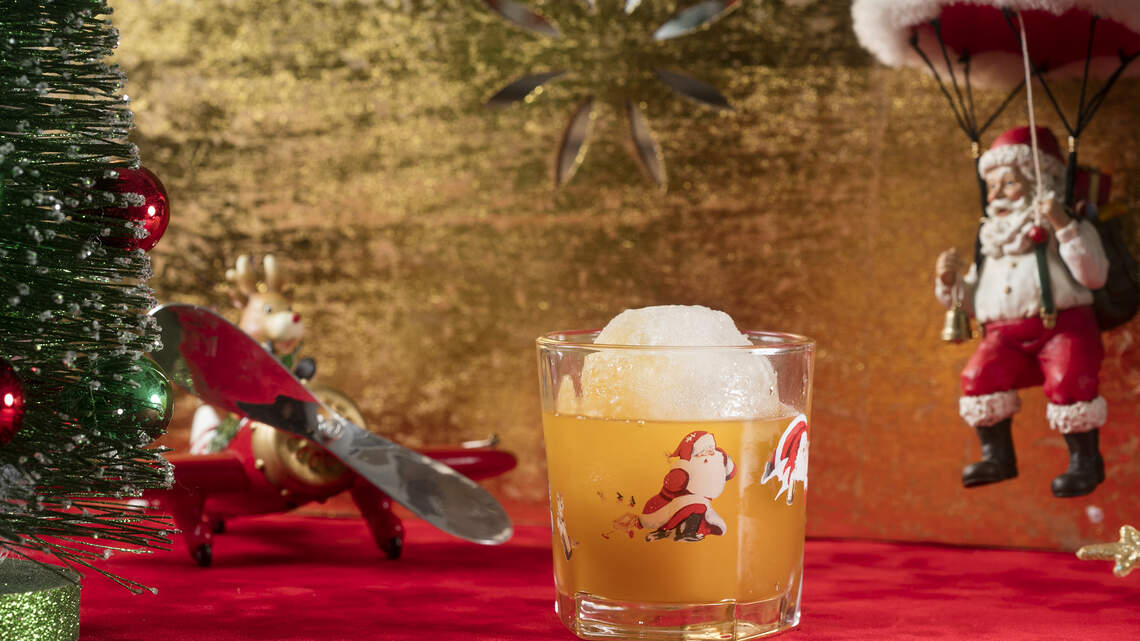 Pop-up bar ‘Miracle in Cowtown’ brings Christmas cocktails from NYC to Magnolia