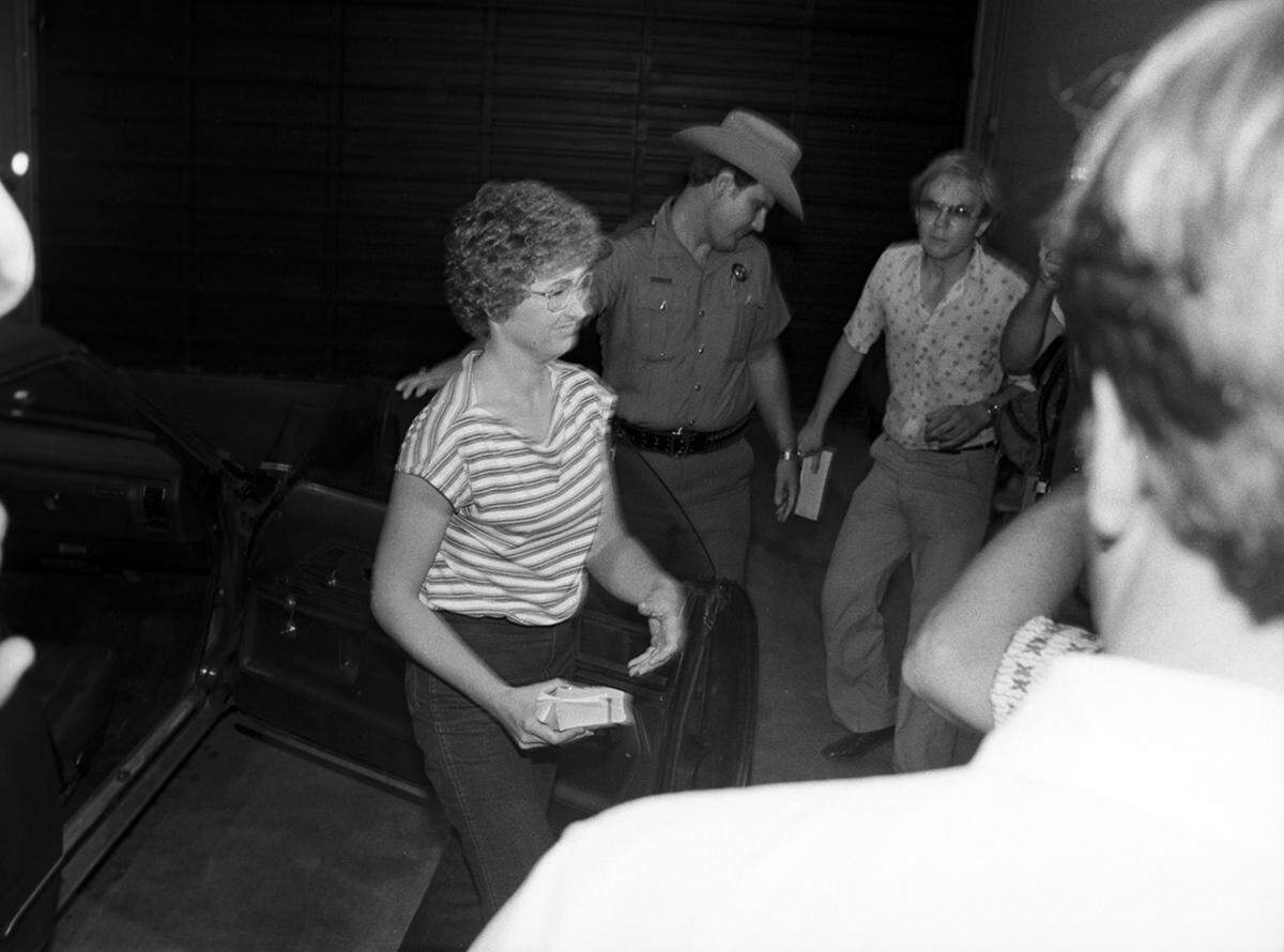Candace (Candy) Montgomery arriving June 26, 1980, at the Collin County Sheriff’s Office to surrender after being accused of the June 13 ax slaying of Wylie schoolteacher Betty Gore.