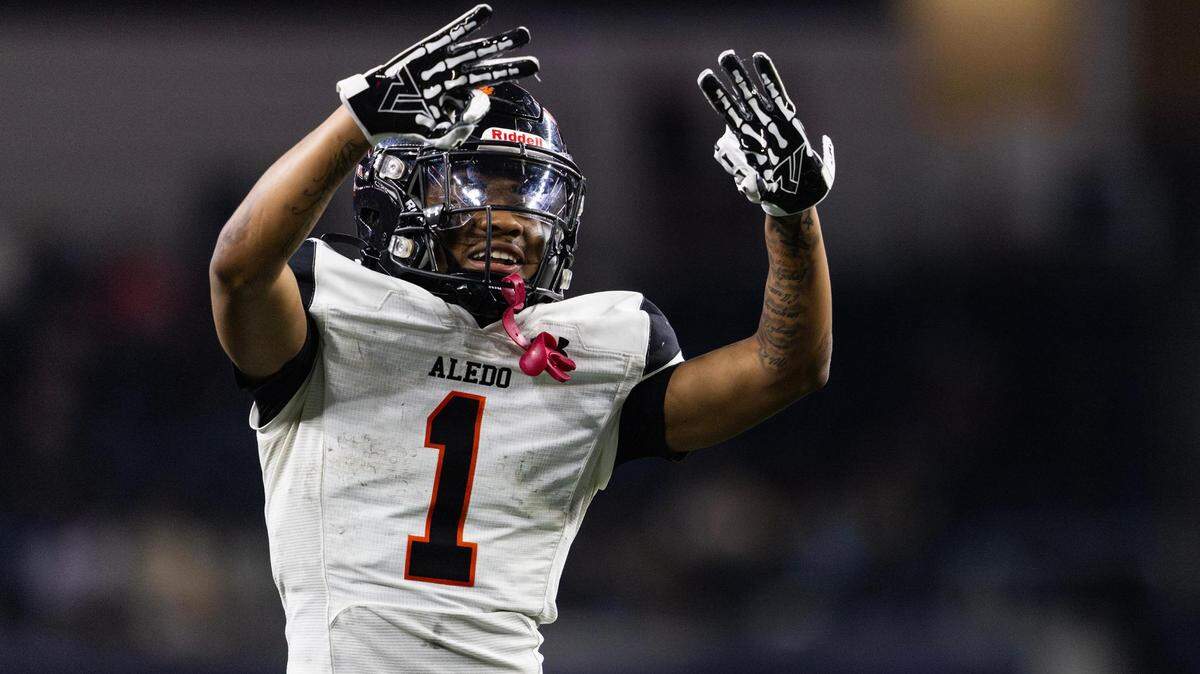 Aledo running back Hawk Patrick-Daniels (1) is a nominee for Offensive MVP of the week.