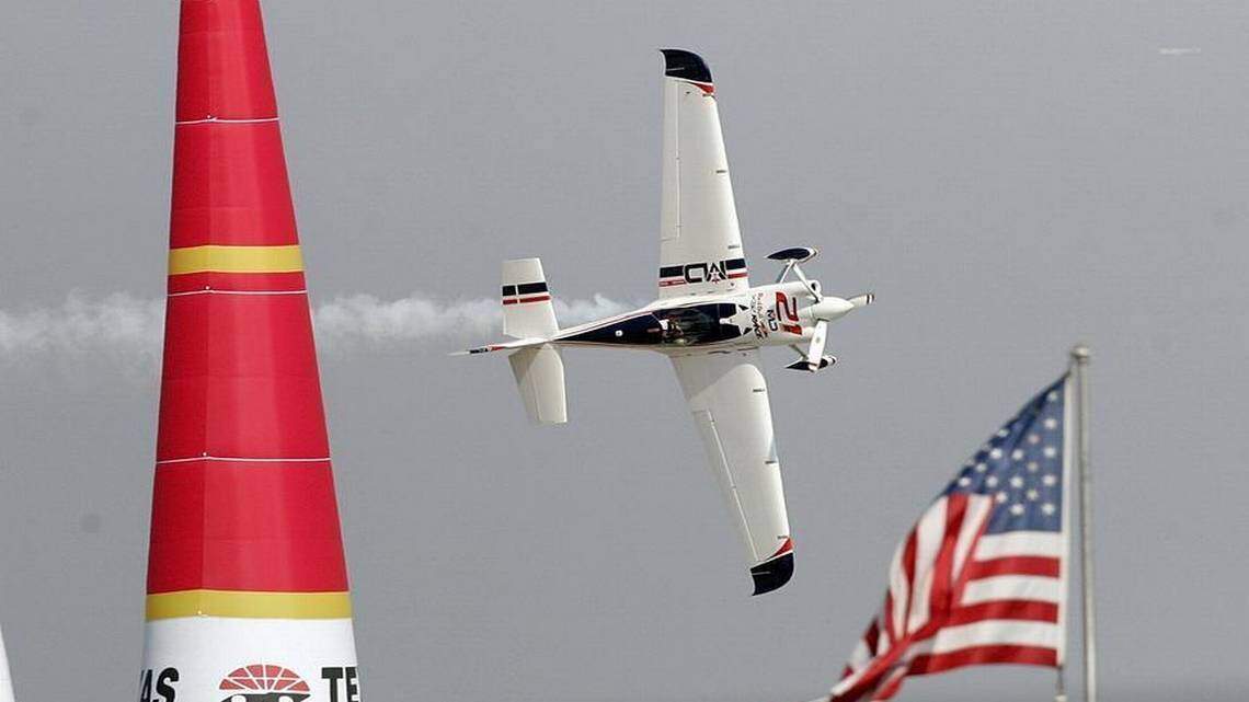 What it’s like inside the cockpit of a Red Bull Air Race plane? “I wouldn’t recommend it”