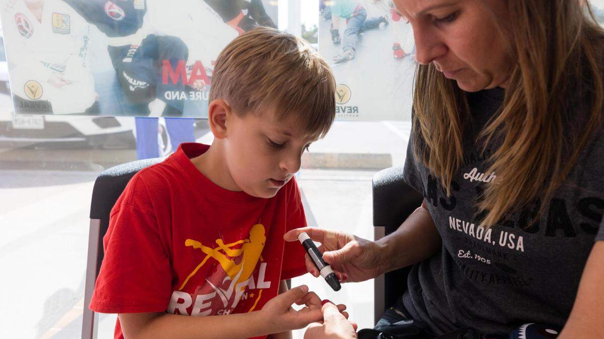 Cases of diabetes are rising in kids. Here are symptoms to watch for in your child