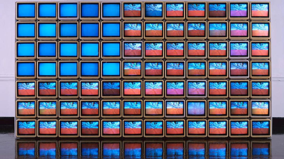 Nam June Paik, Video Flag Y, 1985