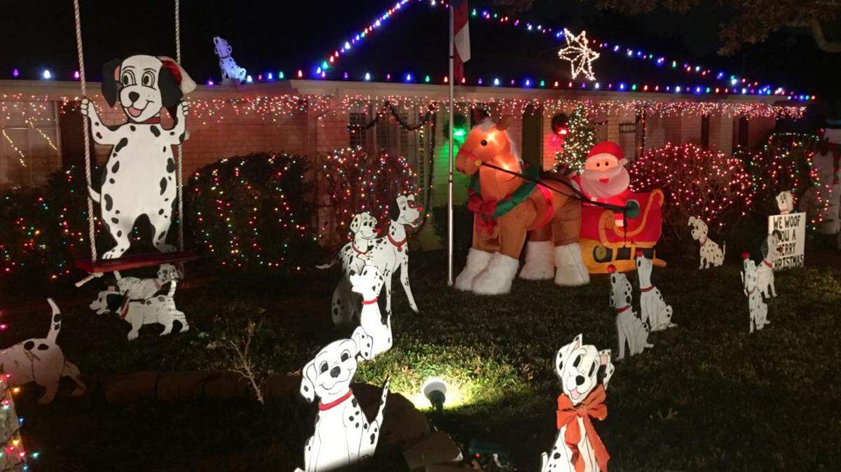 This Arlington house won the Interlochen’s Findlay Award in 2018. The award, named for founder Bob Findlay, is reserved for residents who have decorated in the neighborhood’s annual Christmas lights display for more than 30 years.   