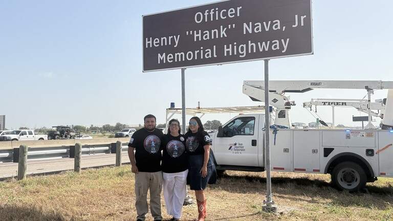 Fort Worth Officer Hank Nava’s legacy is remembered 21 years after his death