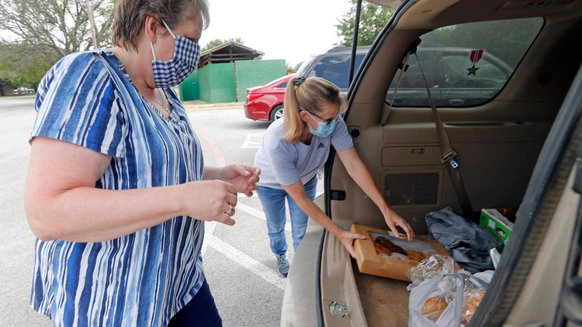 Amid COVID-19 closures, this Haltom City resident continues to serve its seniors
