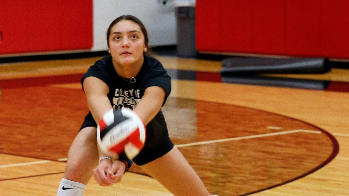 Colleyville Heritage’s Suli Davis is the 2024 STar-Telegram Volleyball Player of the Year.