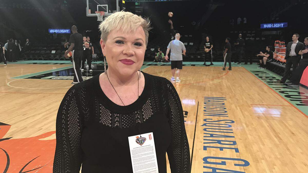 ESPN reporter Holly Rowe was honored during a moment to celebrate the Coaches vs. Cancer week Monday night when Baylor hosted Oklahoma in Waco. Rowe has battled melanoma since 2015.