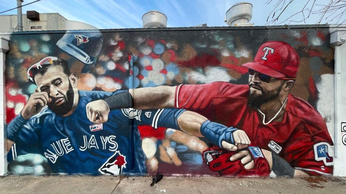 Texas mural immortalizes Rougned Odor punching José Bautista | Fort ...