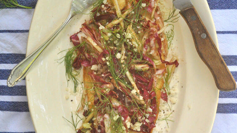 This healthy radicchio and fennel salad on flatbread is a great, quick recipe in a pinch