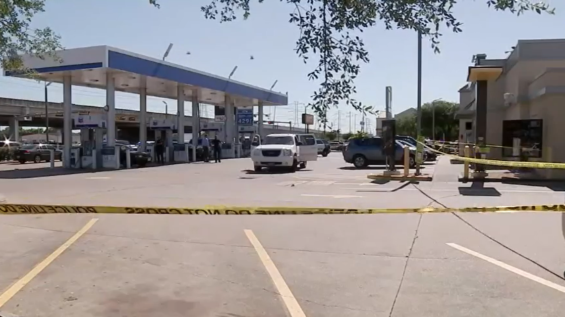 A woman fleeing the McDonald’s drive-thru struck a robbery suspect running in the parking lot, Texas police said.