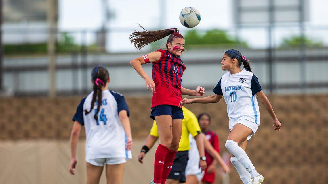 Grapevine girls late comeback thwarted; Lake Creek outlasts Mustangs’ magic