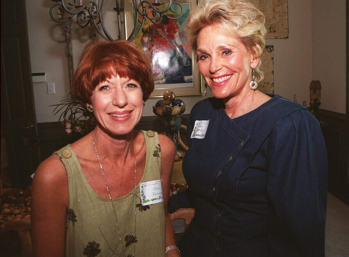 April 28, 1999: The Arts League of Northeast Tarrant County held their annual spring tea to benefit summer arts college scholarships in Southlake at the home of Patti Tennery, left, with Ann Hardy.